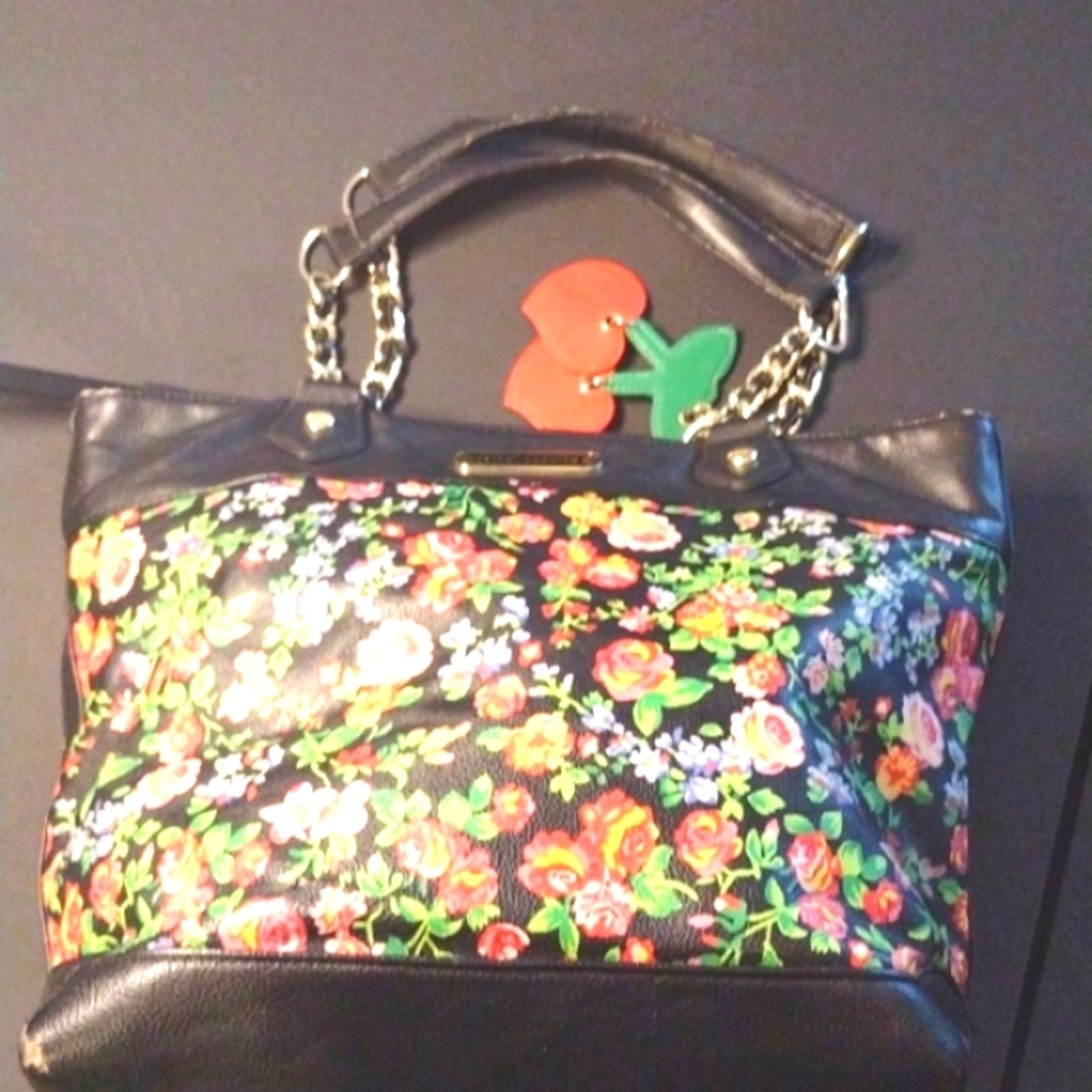Betsey Johnson purse